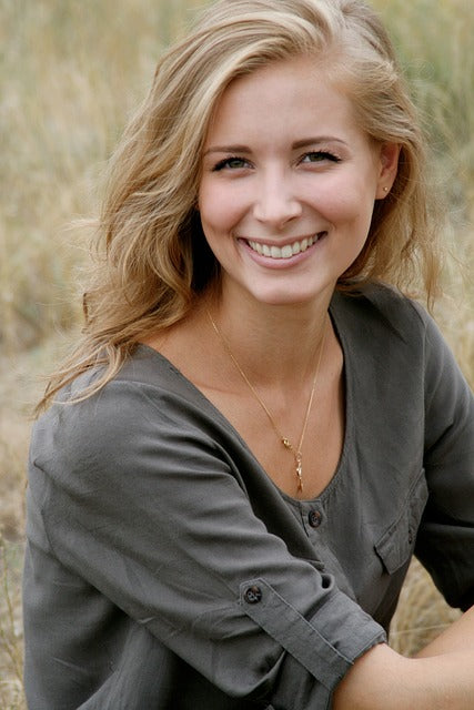 files/woman-657753_640.jpg